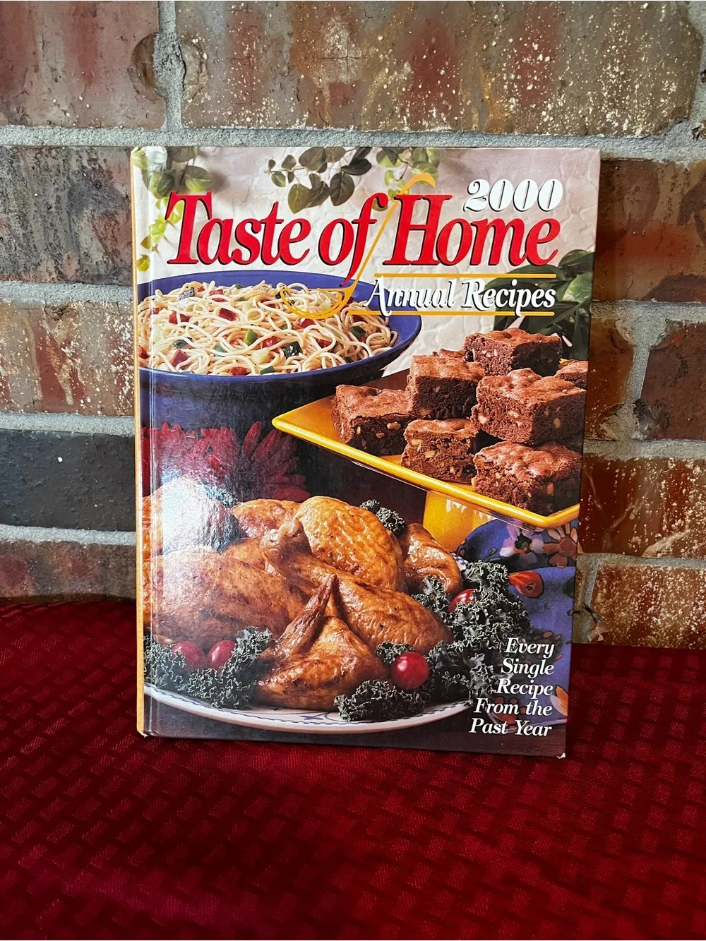 2000 Taste Of Home Annual Recipes Hardcover Cookbook